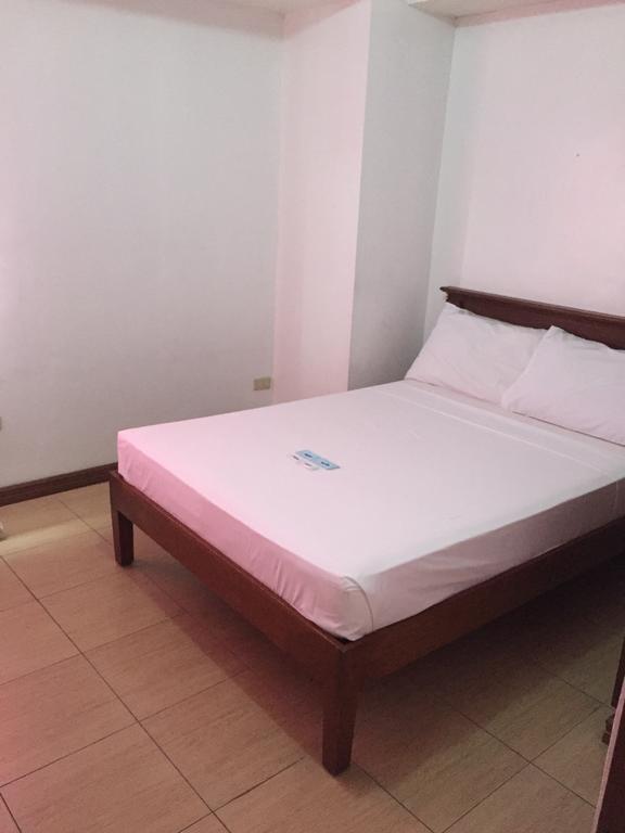 Isabelle Royale Paranaque Paranaque City Extérieur photo