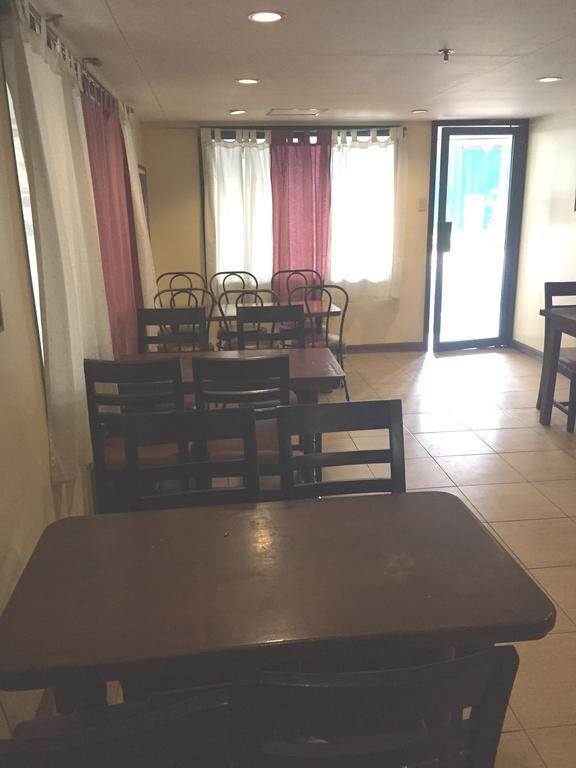 Isabelle Royale Paranaque Paranaque City Extérieur photo