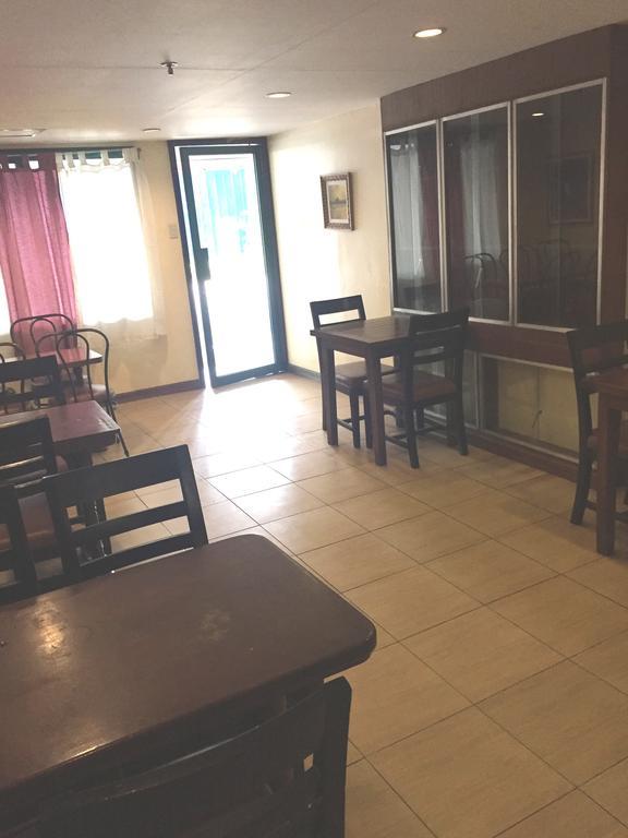 Isabelle Royale Paranaque Paranaque City Extérieur photo
