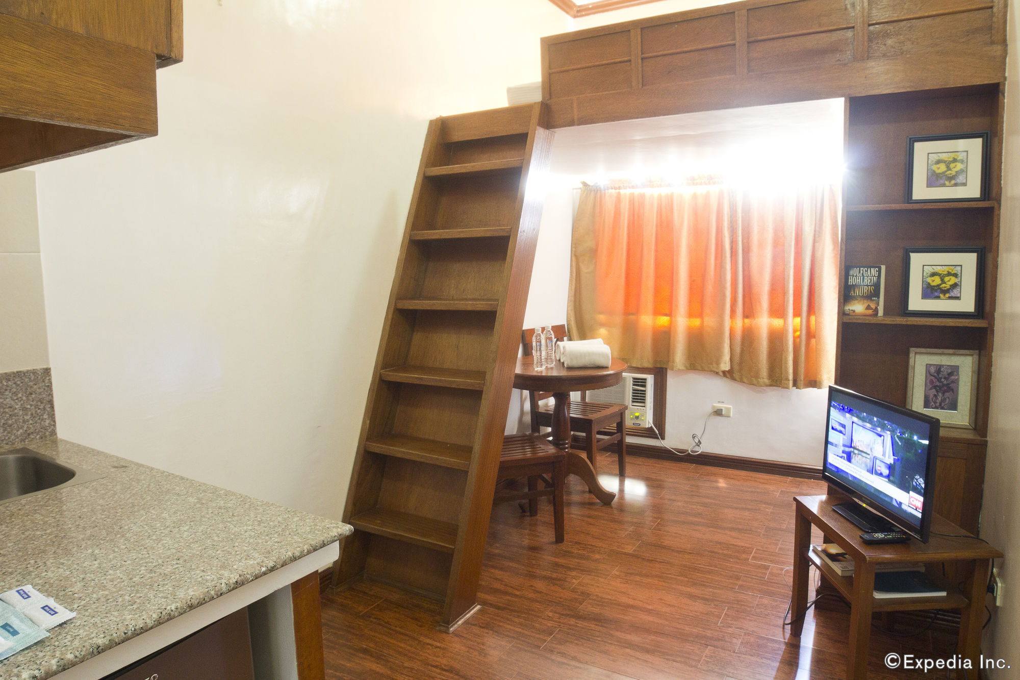 Isabelle Royale Paranaque Paranaque City Extérieur photo