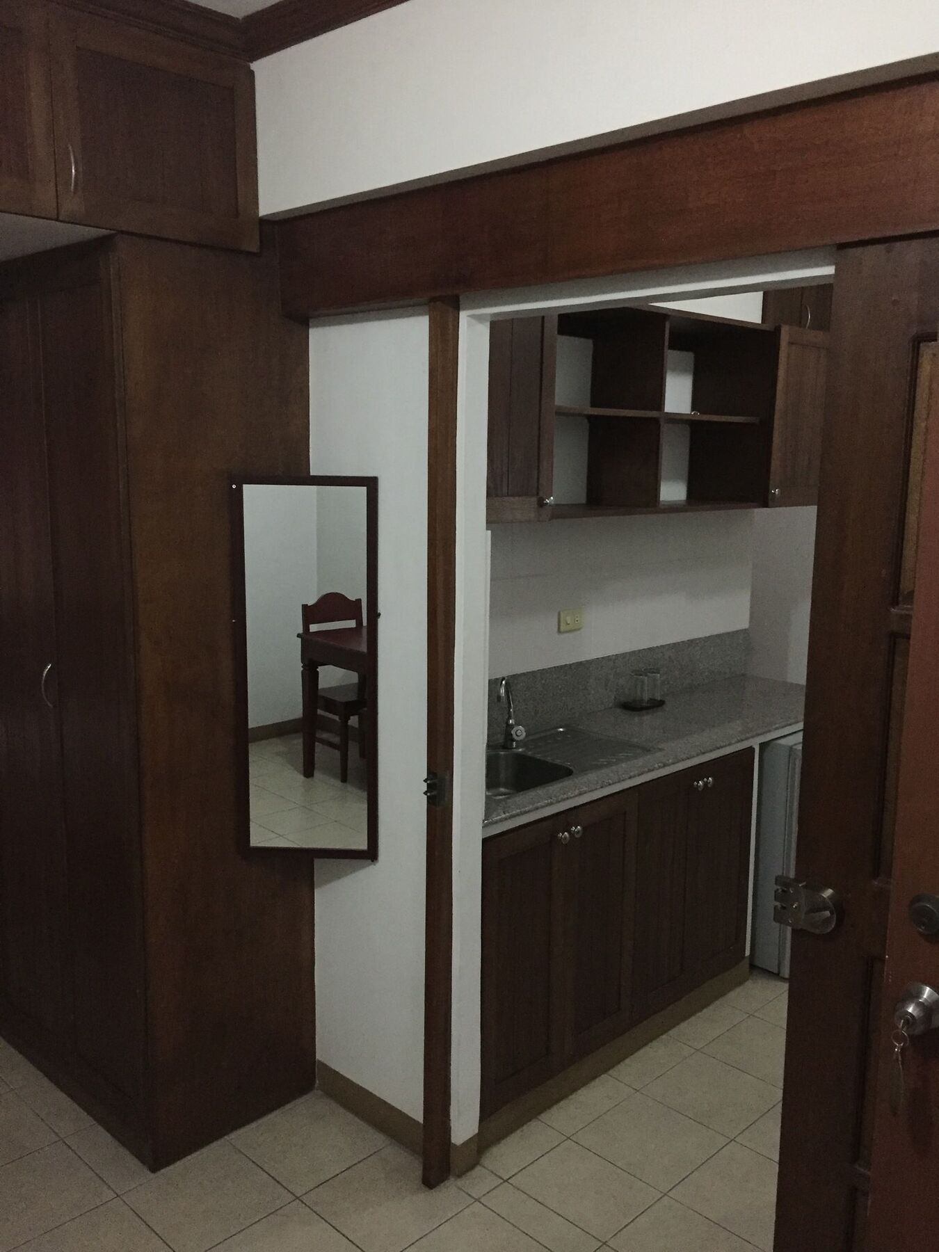 Isabelle Royale Paranaque Paranaque City Extérieur photo